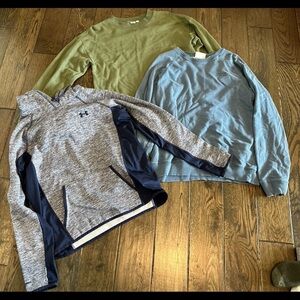 Women’s sweatshirt bundle